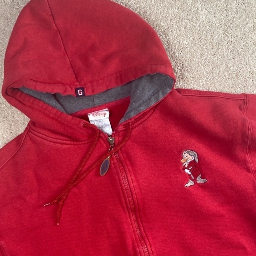 Disney Store Grumpy Zip Up Hoodie‎ Red Mens Large Snow White Seven Dwarfs Fleece
